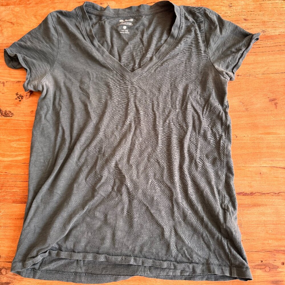Madewell V-Neck T (XS / Green)
